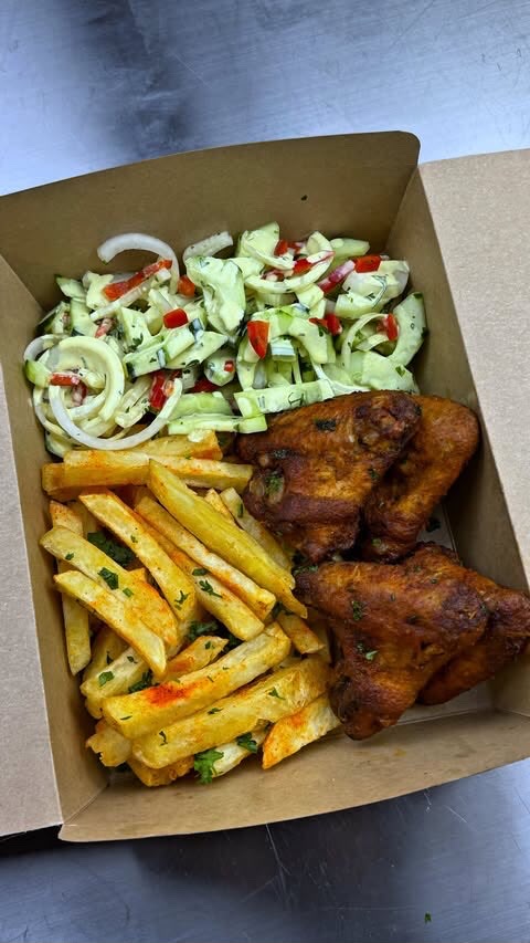Chicken Wings, Fries & Salad